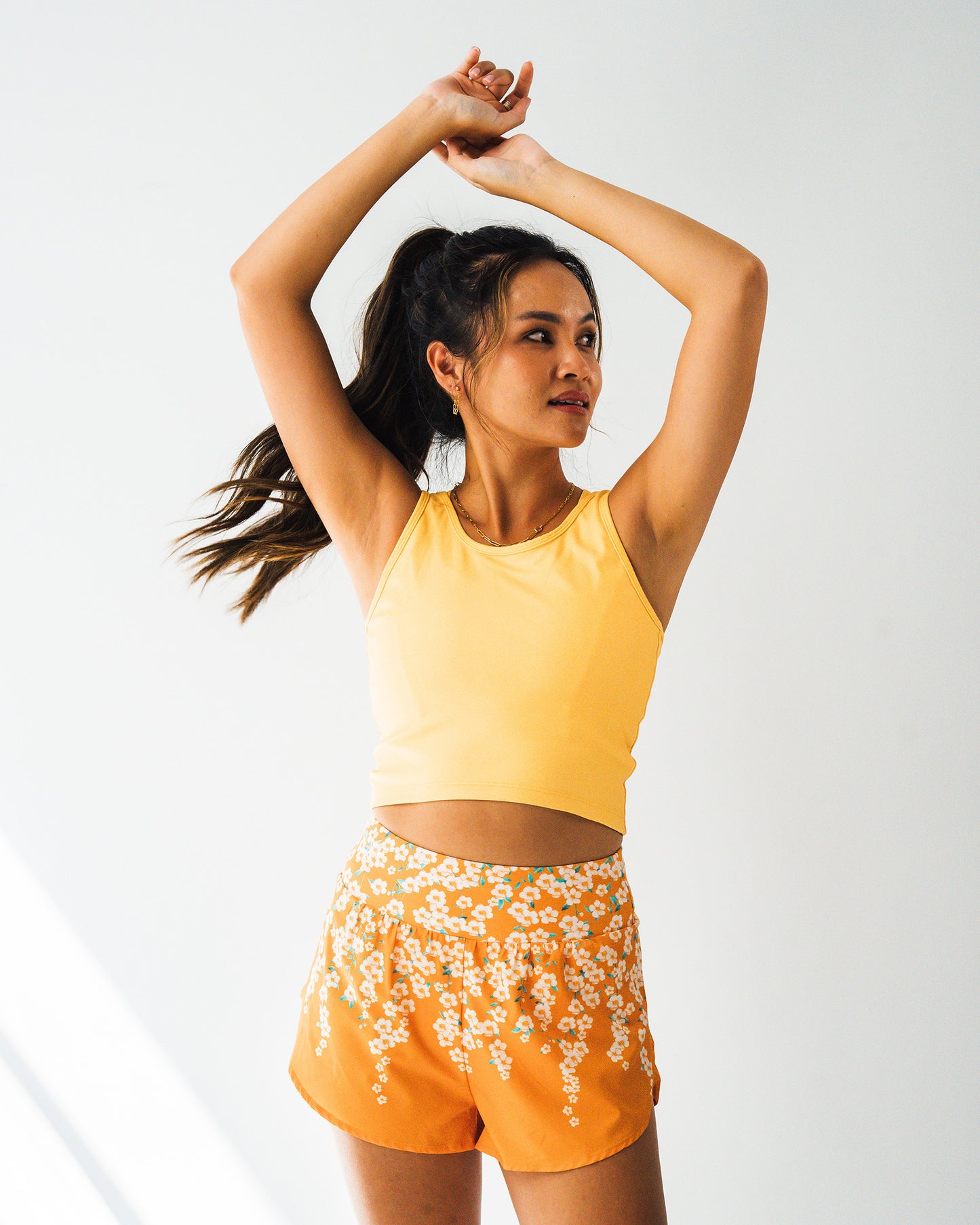 Donna is 5'8" and wears size small